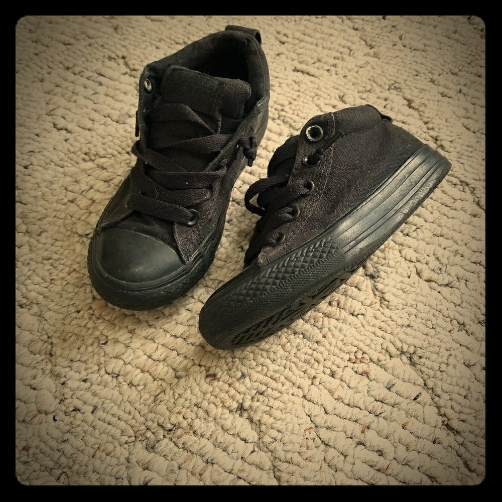 Boys Converse